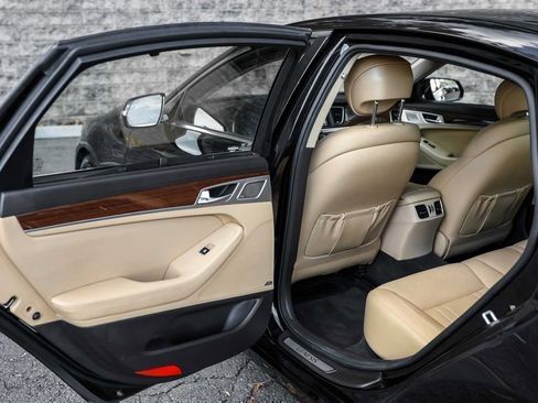 Used 2018 Genesis G80 3.8 w/ Option Group 02 image 19