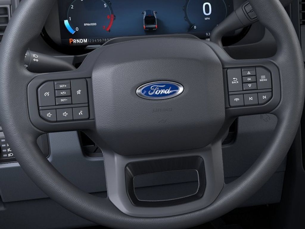New 2026 Ford F250 XLT w/ XLT Premium Package AWD/4WD image 12