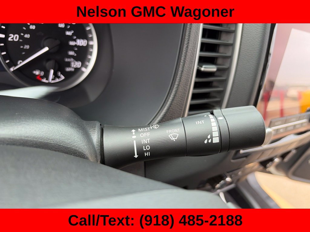 Used 2023 Nissan Frontier SV w/ SV Convenience Package RWD image 32