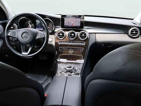 Certified 2017 Mercedes-Benz C 300 4MATIC Sedan image 13