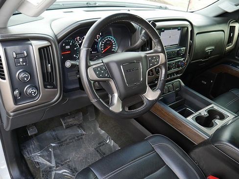 Used 2017 GMC Sierra 3500 Denali w/ Duramax Plus Package image 11