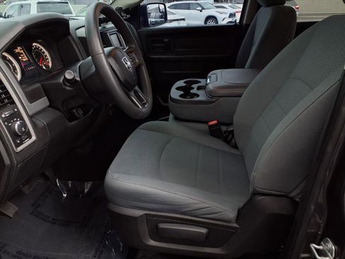 Used 2018 RAM 1500 Express w/ Express Value Package image 15