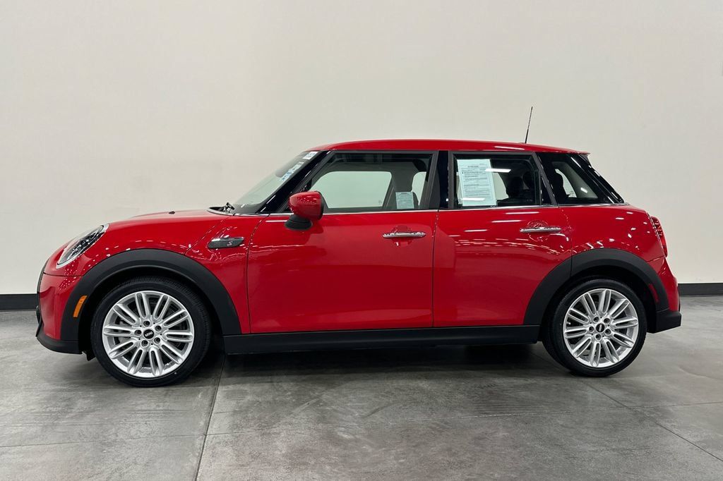 Used 2024 MINI Cooper S FWD image 7