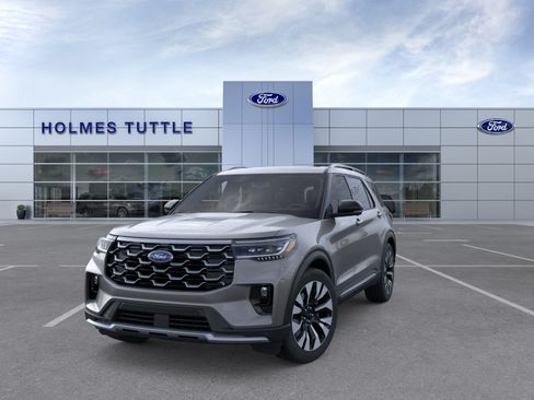 New 2026 Ford Explorer Platinum w/ LUX Leather Package AWD/4WD image 2
