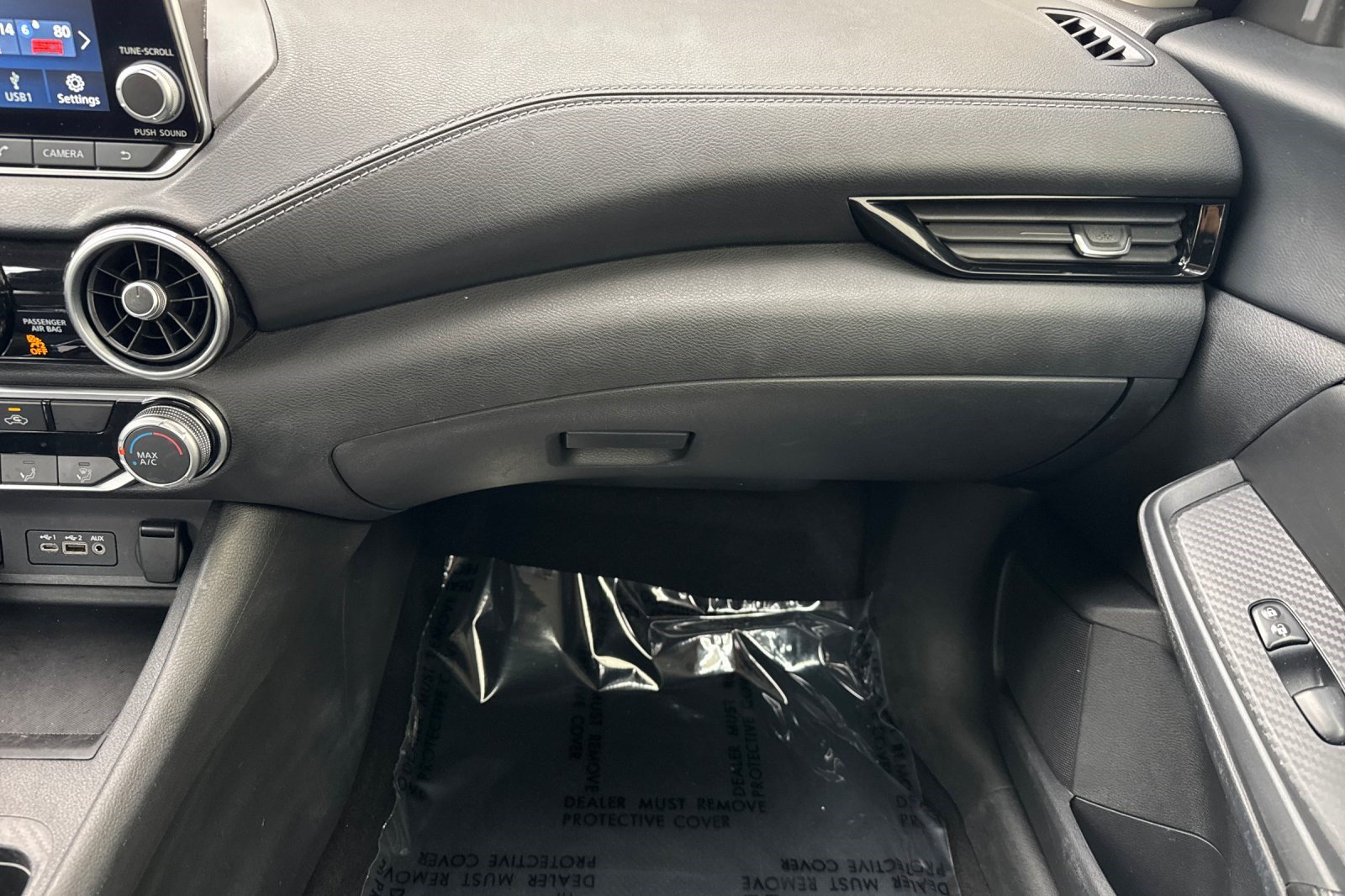 Used 2024 Nissan Sentra SV FWD image 29