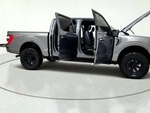 Used 2021 Ford F150 Lariat w/ Equipment Group 502A High AWD/4WD image 20