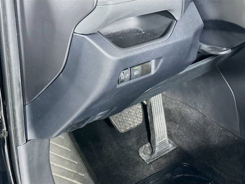 Certified 2024 Toyota RAV4 XLE FWD image 10