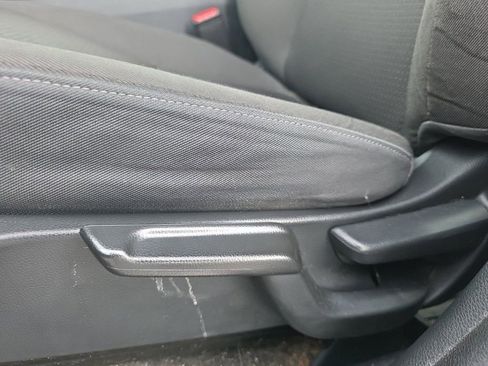 Used 2019 Honda HR-V Sport image 12