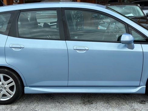Used 2008 Honda Fit Sport image 17