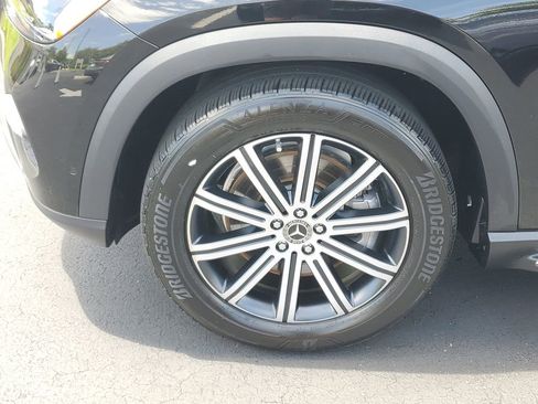 Used 2024 Mercedes-Benz GLE 450e 4MATIC image 11