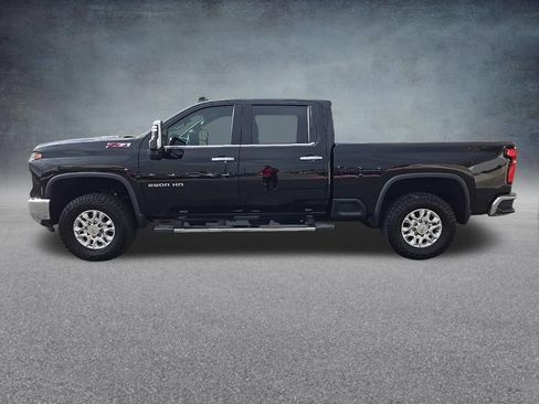 Used 2024 Chevrolet Silverado 2500 LTZ w/ LTZ Convenience Package AWD/4WD image 7