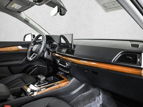 Certified 2023 Audi Q5 2.0T Premium Plus w/ Premium Plus Package image 23