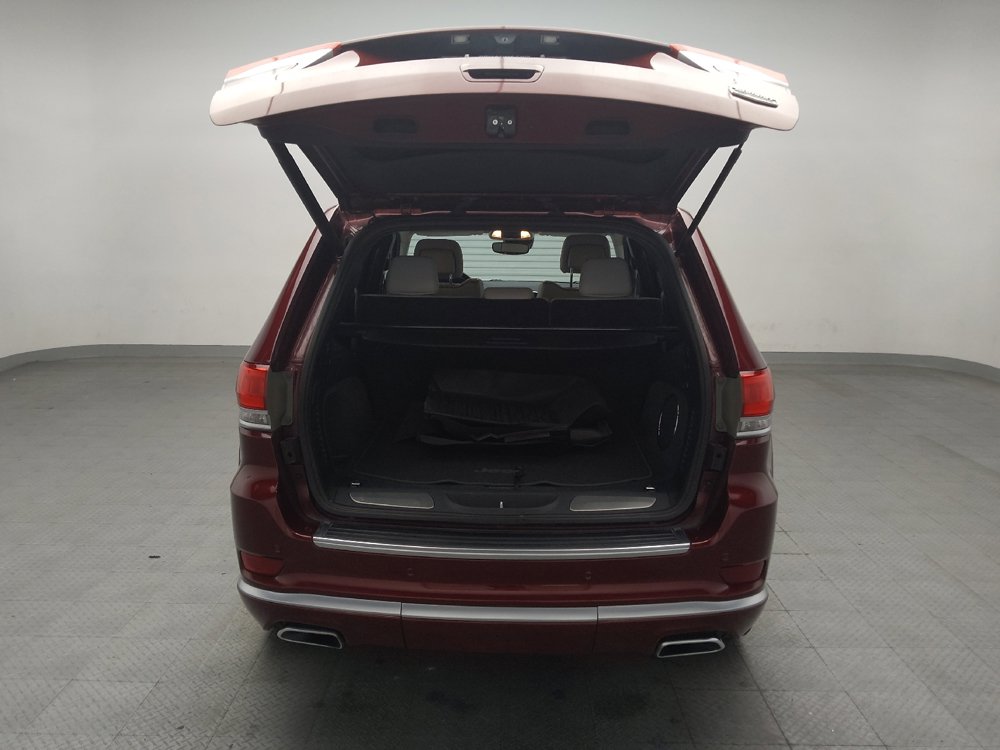 Used 2018 Jeep Grand Cherokee Summit RWD image 29