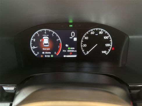 Used 2025 Honda CR-V LX image 10