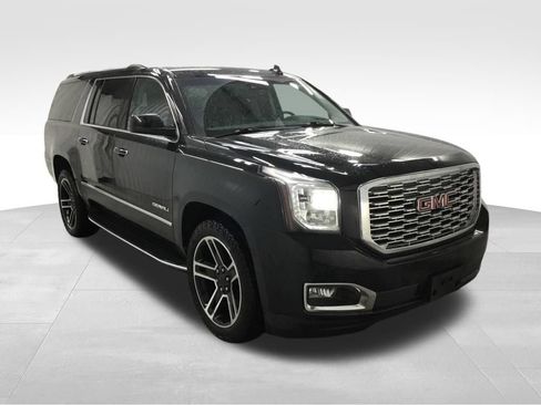 Used 2020 GMC Yukon XL Denali AWD/4WD image 3