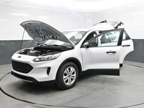 Used 2022 Ford Escape S AWD/4WD image 43