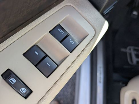 Used 2019 Ford Flex Limited w/ Equipment Group 303A image 16