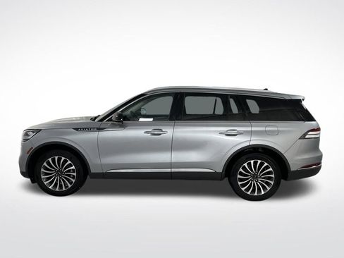 Used 2023 Lincoln Aviator Reserve w/ Equipment Group 201A AWD/4WD image 2