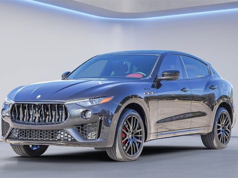 Certified 2022 Maserati Levante Modena image 7