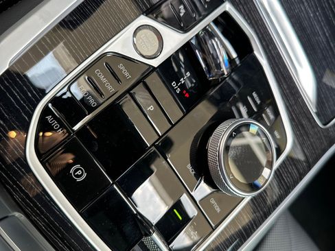 New 2026 BMW X5 sDrive40i w/ Executive Package RWD image 32