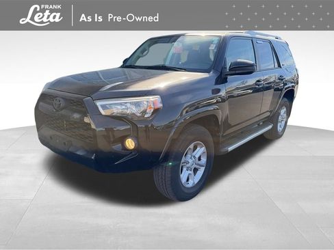 Used 2015 Toyota 4Runner SR5 image 1