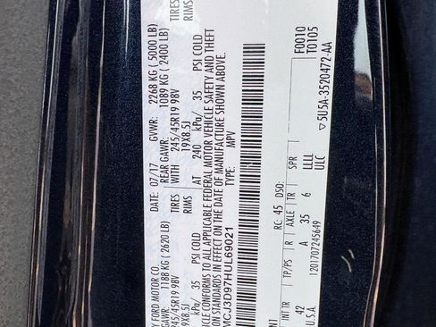 Used 2017 Lincoln MKC Reserve w/ Lincoln MKC Climate Package image 16