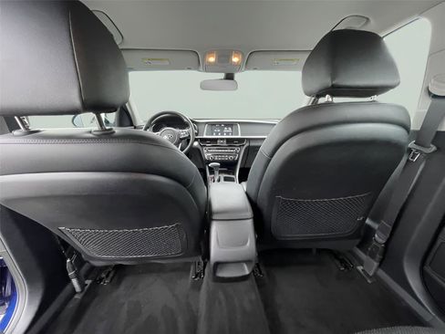 Used 2020 Kia Optima S image 17