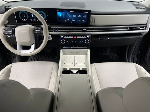 Used 2025 Hyundai Santa Fe SEL image 41