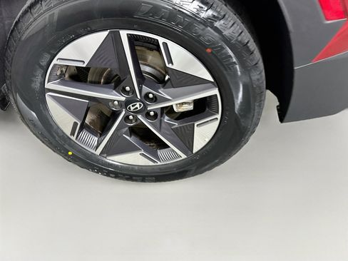 Used 2025 Hyundai Tucson SEL FWD image 11