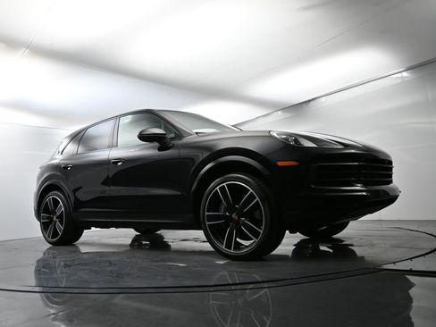 Certified 2023 Porsche Cayenne image 55