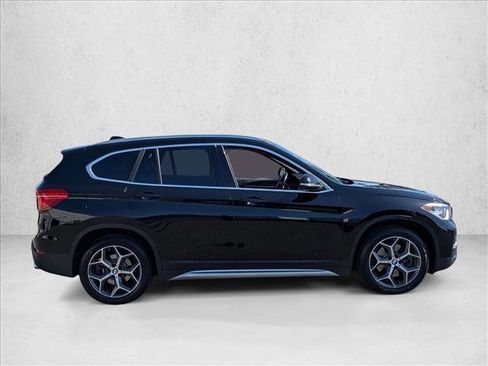 Used 2018 BMW X1 xDrive28i AWD/4WD image 4