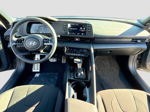 New 2026 Hyundai Elantra SEL Sport Premium image 3