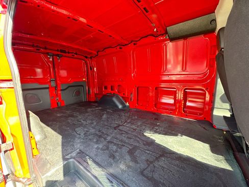 Used 2025 Ford Transit 150 Low Roof RWD image 23