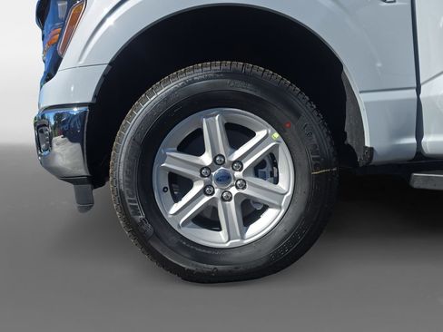 New 2025 Ford F150 XLT w/ Equipment Group 302A MID image 36