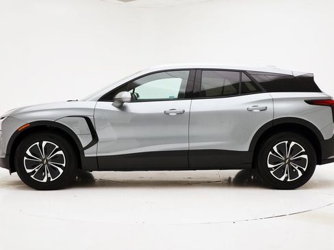 Used 2024 Chevrolet Blazer EV LT image 6