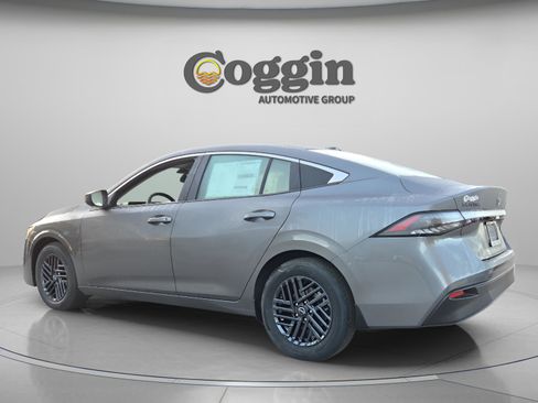 New 2026 Nissan Sentra SV w/ Floor Mat Package image 4