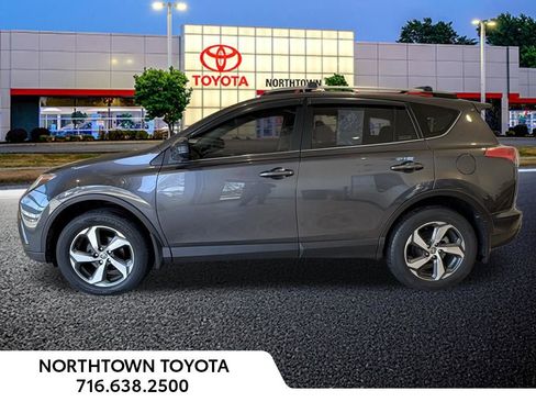 Used 2018 Toyota RAV4 LE w/ All Weather Liner Package image 2