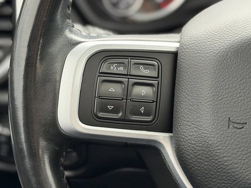 Used 2022 RAM 2500 Big Horn w/ Level C Equiment Group AWD/4WD image 8