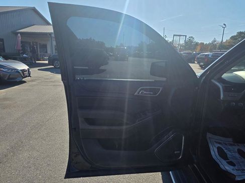 Used 2018 GMC Yukon Denali w/ Denali Ultimate Package image 6