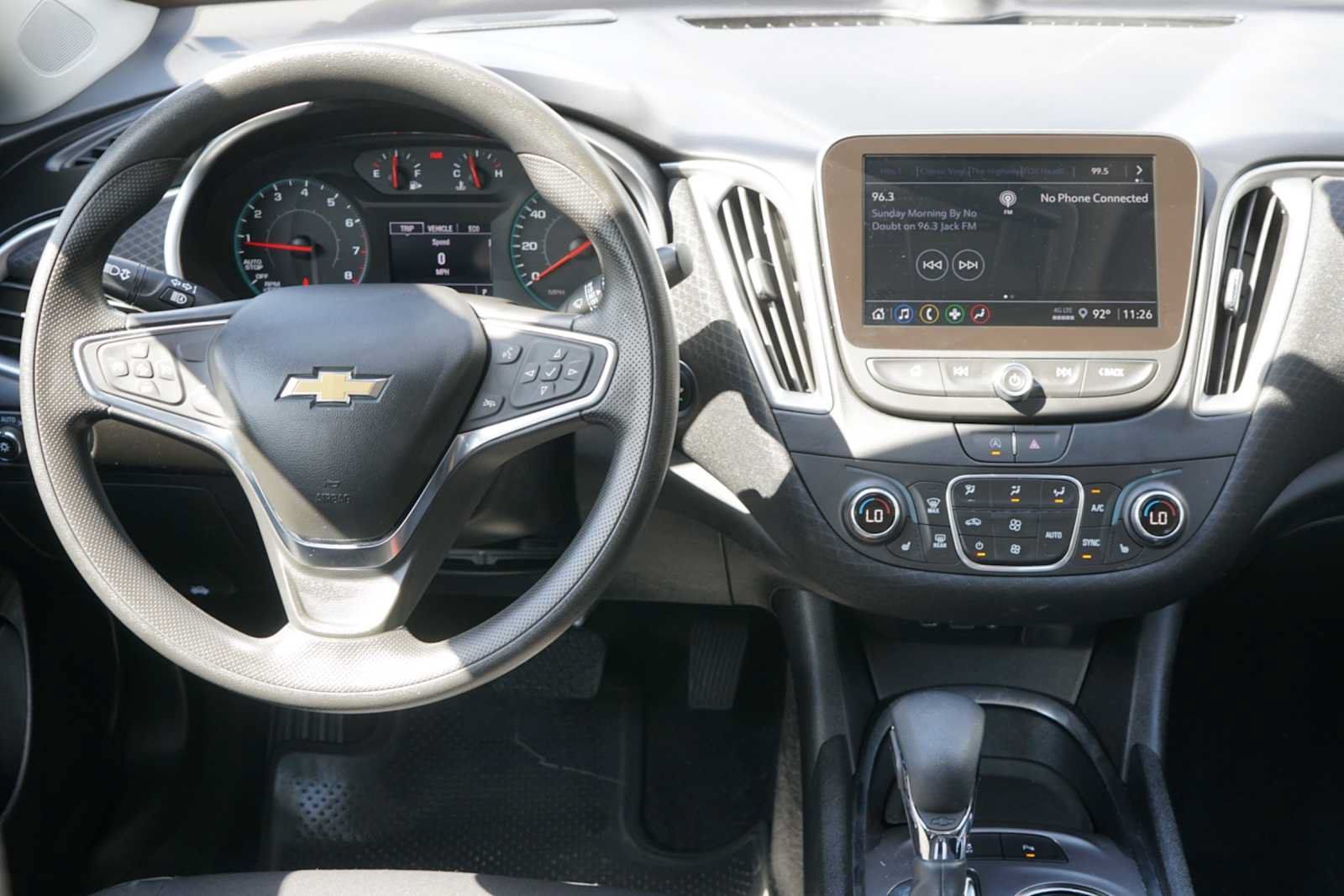 Used 2025 Chevrolet Malibu LT FWD image 22