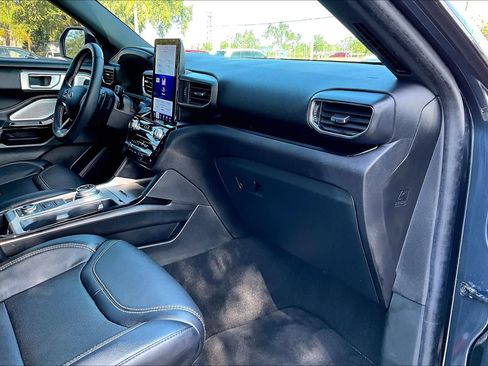 Used 2023 Ford Explorer ST w/ Equipment Group 401A image 18