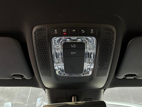 Used 2024 Mercedes-Benz EQB 250+ image 19