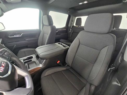 New 2026 GMC Sierra 1500 Elevation image 24