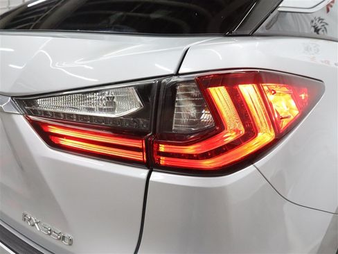 Used 2018 Lexus RX 350 AWD w/ Premium Package image 11