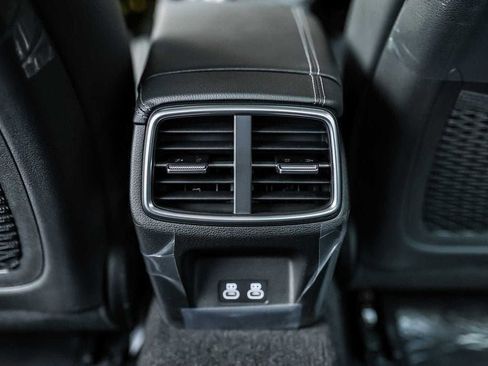 New 2026 Genesis G70 2.5T image 10