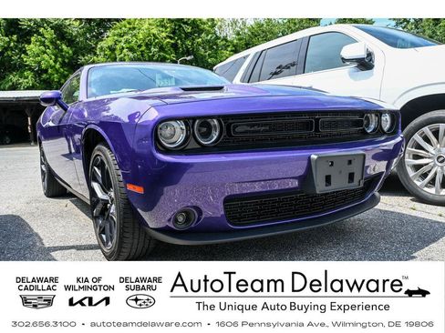 Used 2023 Dodge Challenger SXT w/ Blacktop Package RWD image 1