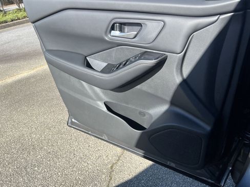 New 2026 Nissan Rogue SV image 13