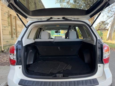 Used 2014 Subaru Forester 2.5i Premium w/ Popular Package #2 AWD/4WD image 20
