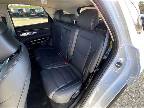 New 2026 Genesis GV70 2.5T image 10