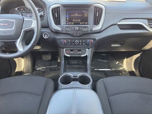 Used 2023 GMC Terrain SLE w/ Driver Convenience Package image 16